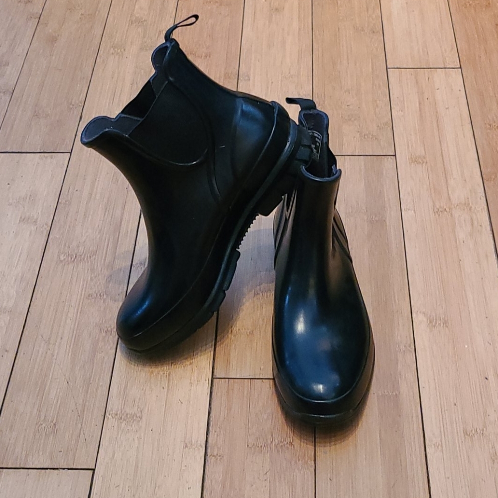 Bogs Amanda ankle rain boots